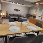 Apartment Julia House