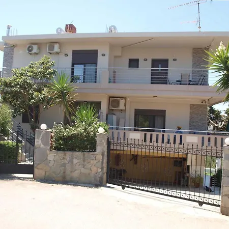 Julia House *