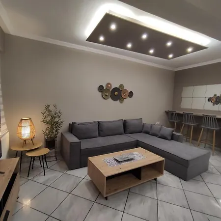Julia House *