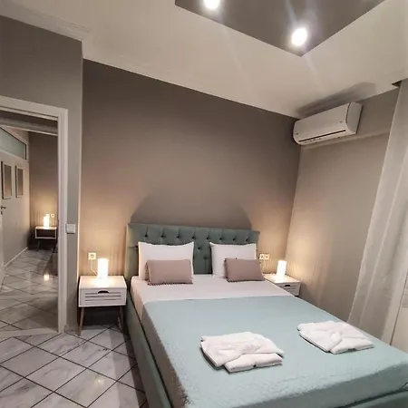 Julia House Apartman *